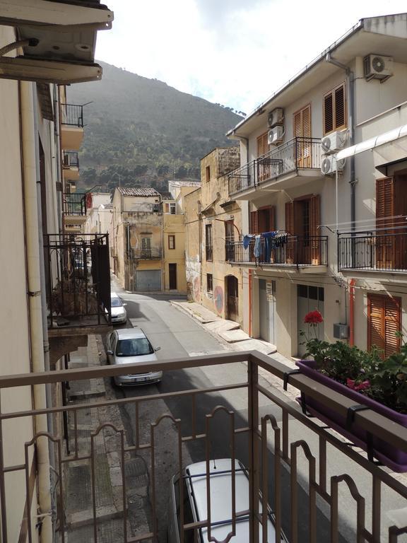 Casa Liberta Appartement Castellammare del Golfo Kamer foto