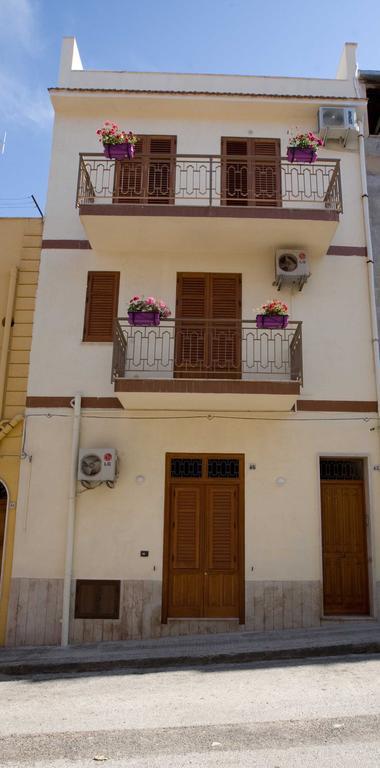 Casa Liberta Appartement Castellammare del Golfo Buitenkant foto